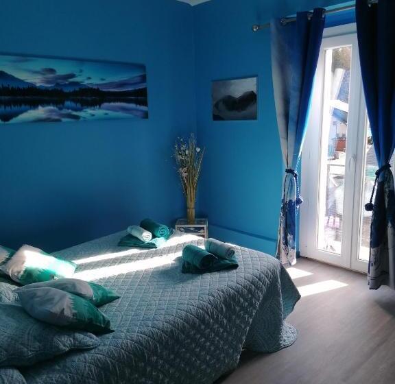 Номер Стандарт, Chambres D'hôtes L'astazou