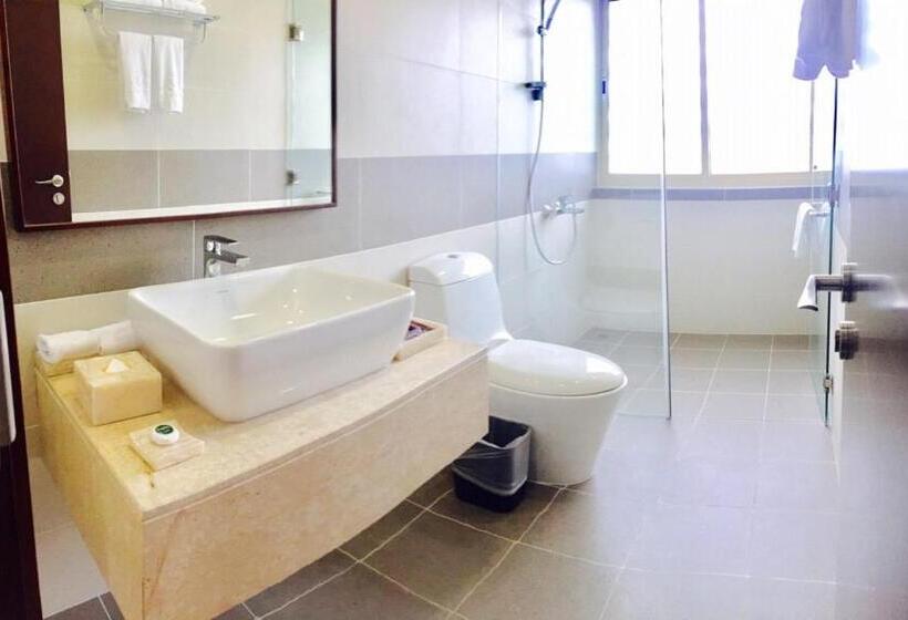 استودیوی استاندارد, Glenwood City Resort
