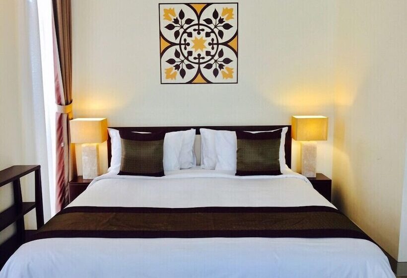 اتاق لوکس با بالکن, Glenwood City Resort