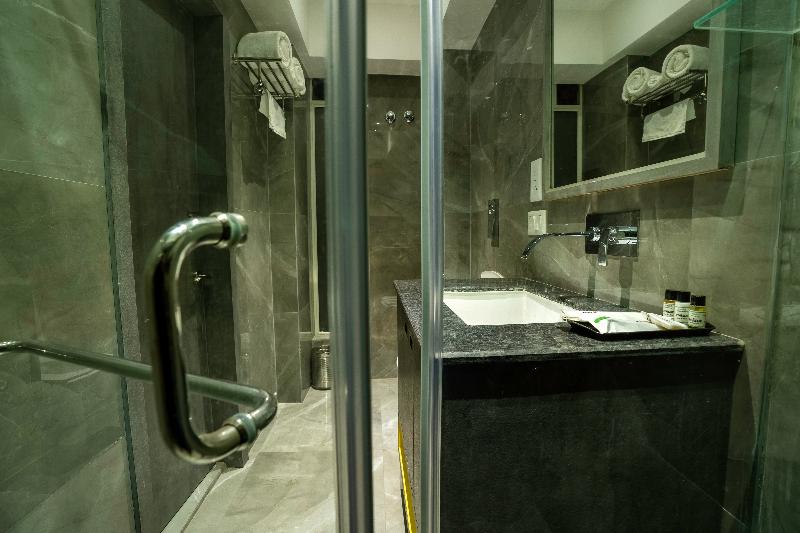 اتاق سوپریور سه تخته, Glenwood City Resort