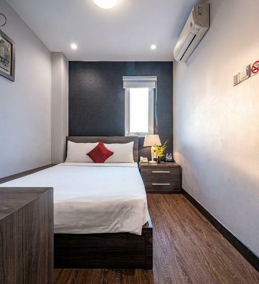 اتاق سوپریور یک تخته, Iris