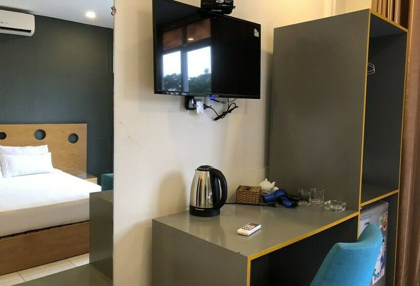 اتاق دلوکس با چشم‌انداز پارک, Istay Inn Saigon