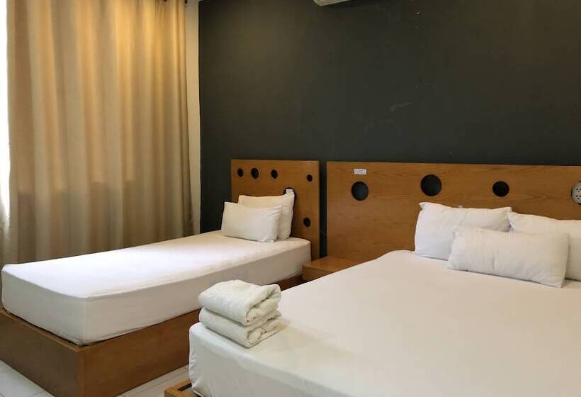 اتاق استاندارد سه نفره, Istay Inn Saigon