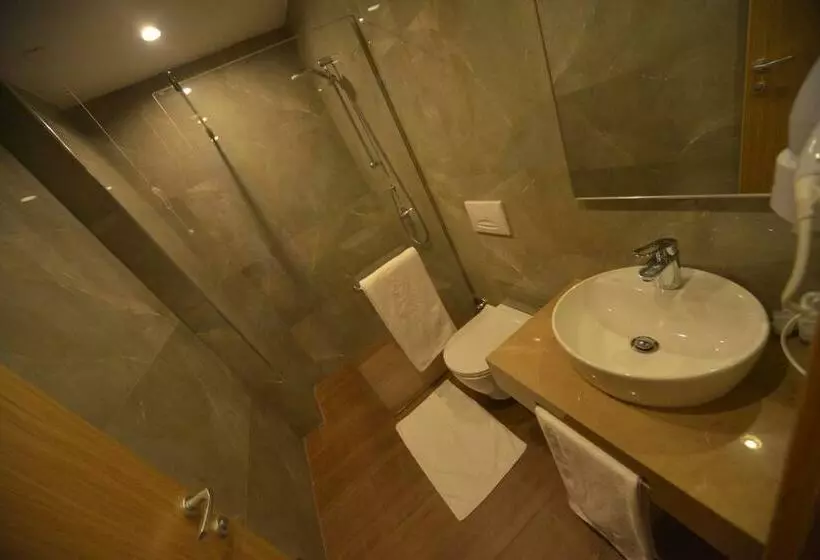 اتاق استاندارد, Klajdi Resort & Spa