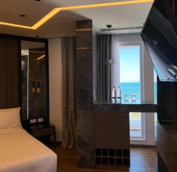 Люкс Deluxe Кровать Кинг, Klajdi Resort & Spa