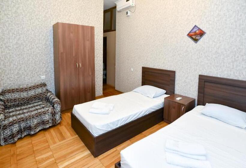 اتاق استاندارد, Shin