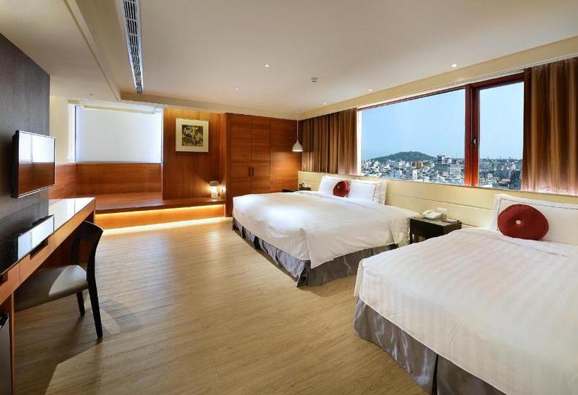 اتاق لوکس سه تخته, Shiny Ocean