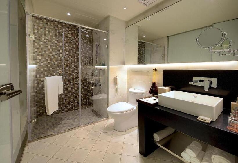 اتاق استاندارد چهار تخته, Shiny Ocean