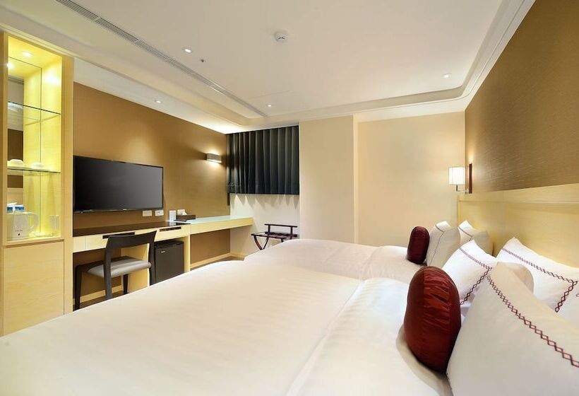 اتاق استاندارد سه نفره, Shiny Ocean