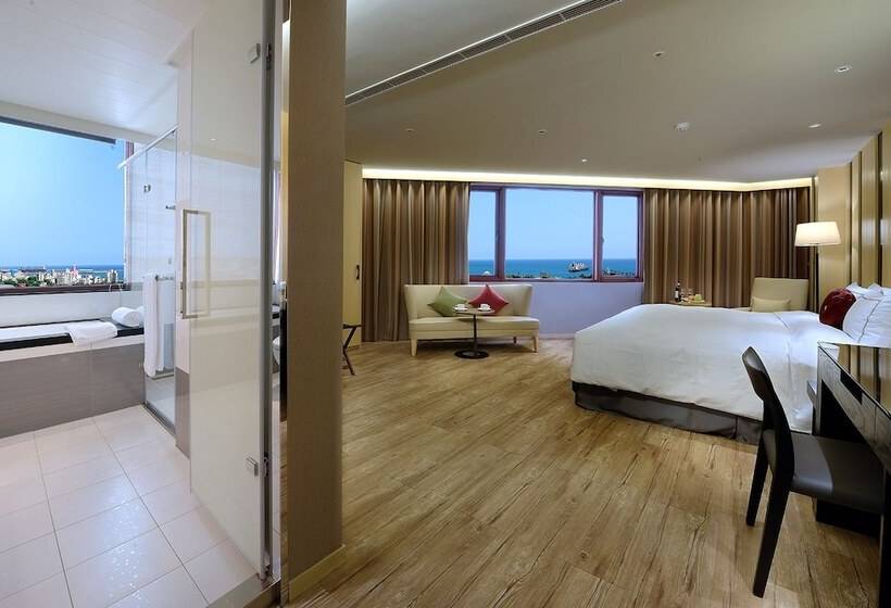 اتاق لوکس, Shiny Ocean