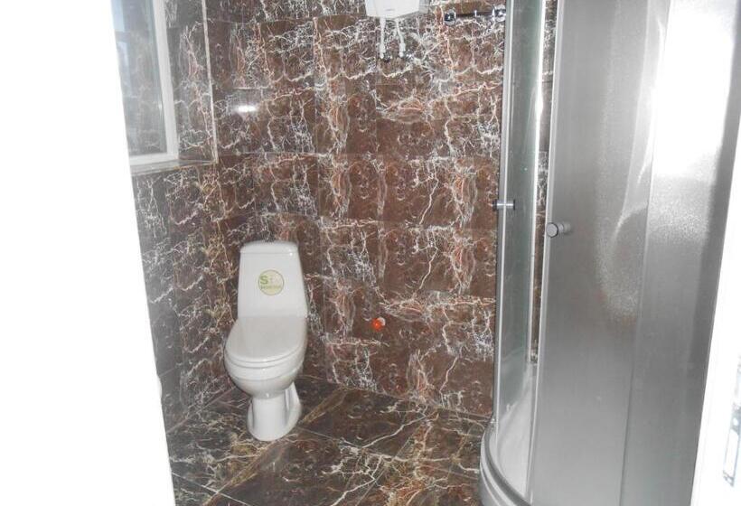 سوئیت 2 خوابه, Noah S Ark B&b