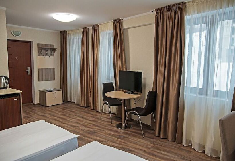 اتاق استاندارد, Orbi Palace Hotel & Suites