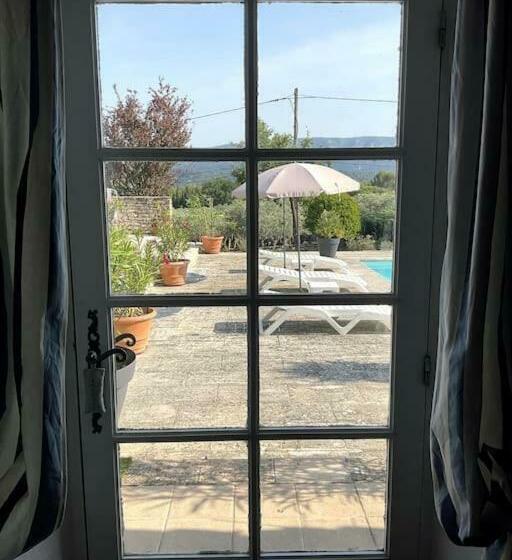 اتاق استاندارد با چشم‌انداز استخر, Chambre D Hôtes Chez Maguy B Villa Makeire