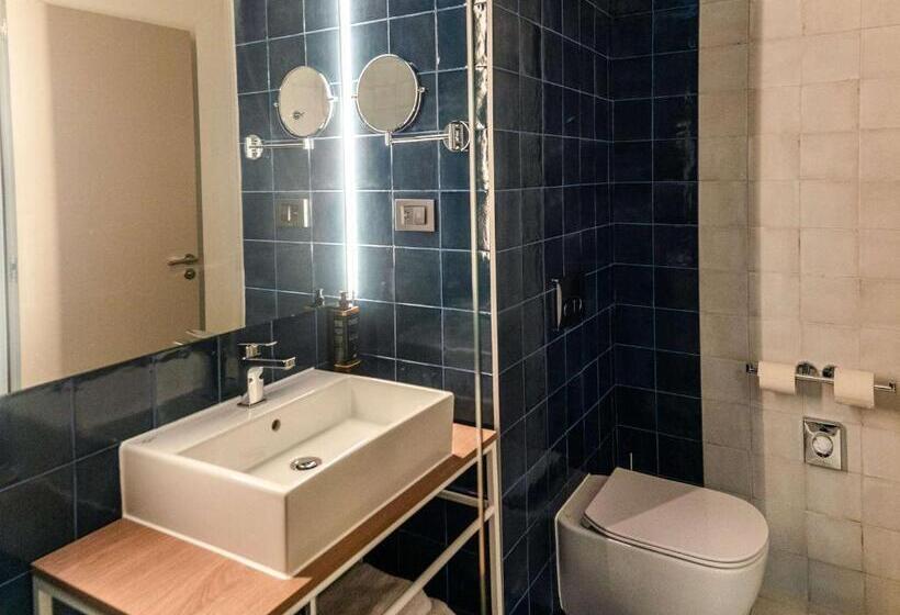 اتاق سوپریور با تخت بزرگ, Mercure Sibiu Arsenal