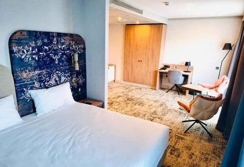 اتاق پرستیژ, Mercure Sibiu Arsenal