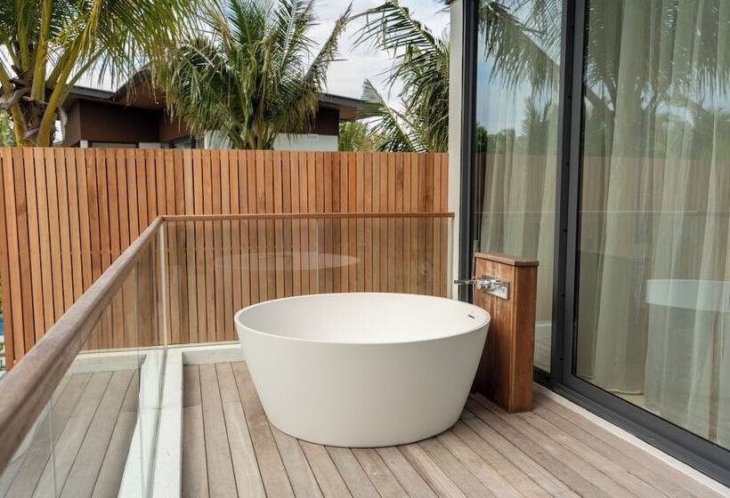 2 Bedroom Apartment with Pool, So/ Maldives