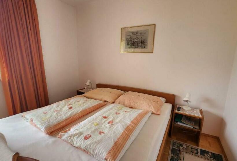 اتاق استاندارد, Haus Carinthia Wörthersee Kärnten