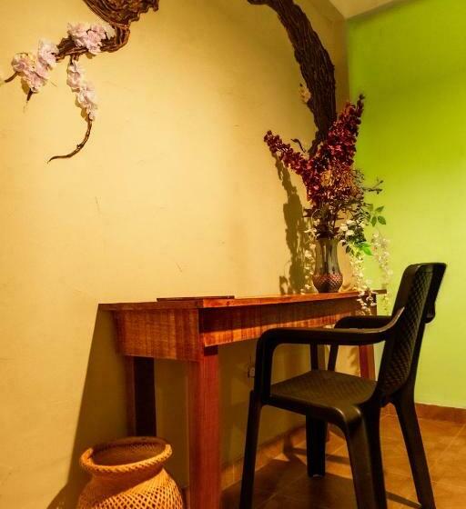 패밀리 룸, Hostal El Ermitaño