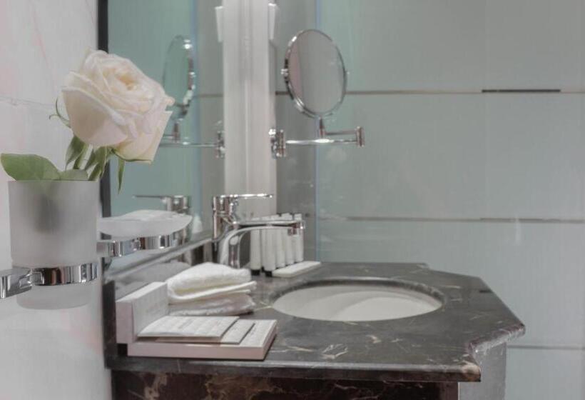اتاق سوپریور با تخت بزرگ, Cloud City Hotel فندق مدينة السحاب