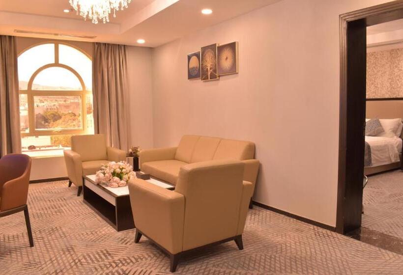 이그제큐티브 스위트, Cloud City Hotel فندق مدينة السحاب