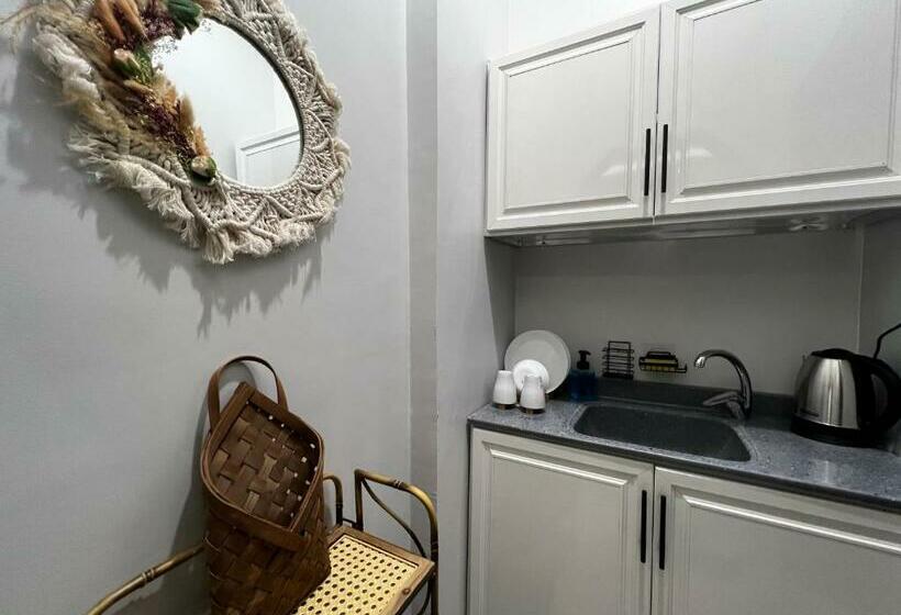 סטודיו דלוקס, Condo Studio Self Checkin