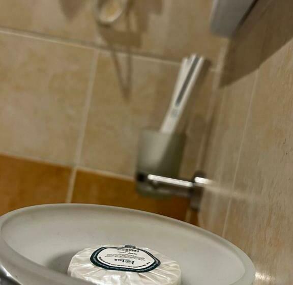 סטודיו דלוקס, Condo Studio Self Checkin