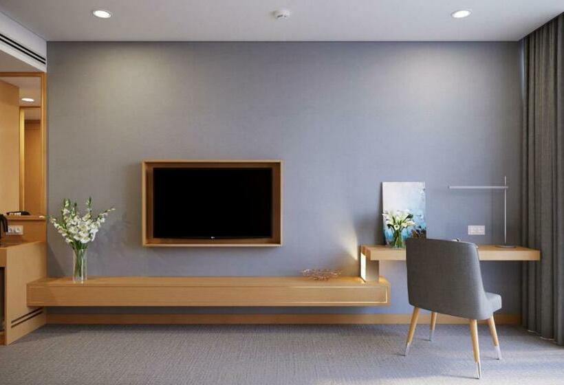 اتاق استاندارد با بالکن و چشمانداز دریا, Awaken Da Nang