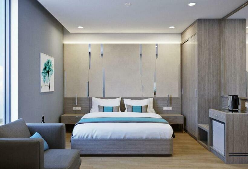 استودیوی استاندارد با چشمانداز دریا, Awaken Da Nang