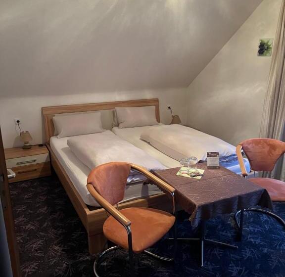 Quarto standart com varanda, Gasthaus Bären