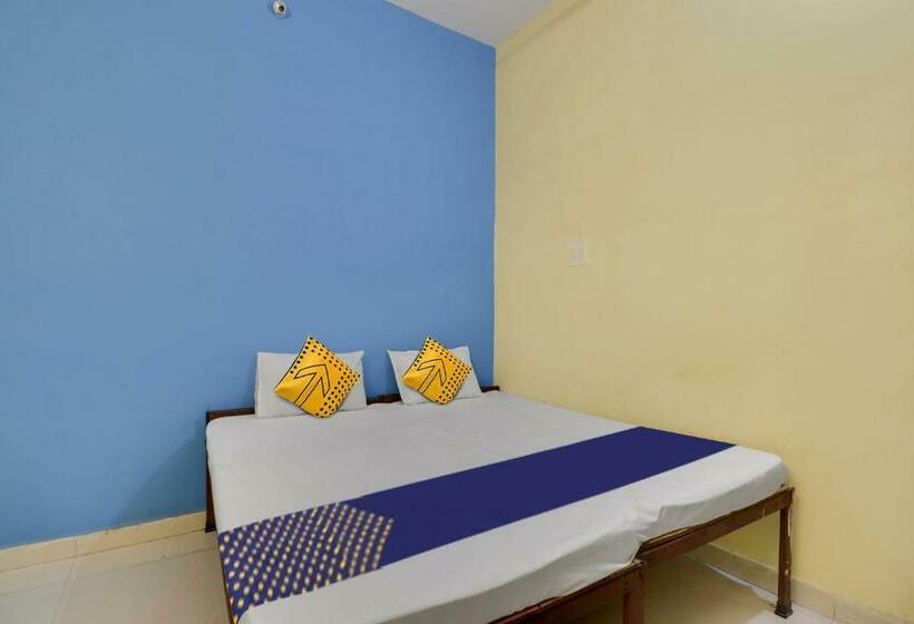 Трехместный Номер Классика, Spot On 81415 Hotel Vaishnavi