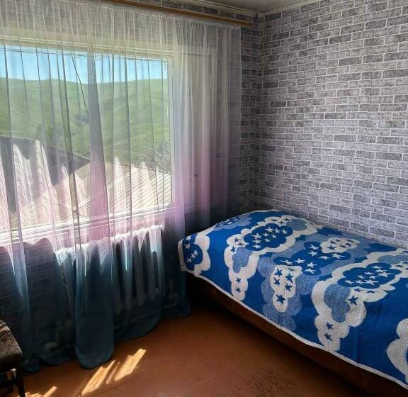 جناح عائلي, Yerivar