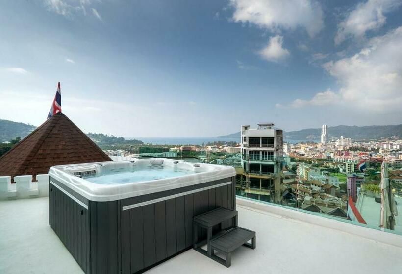 빌라 침실 1개, Castle Patong Amazing Private Pool Villa In Great Location Of Patong