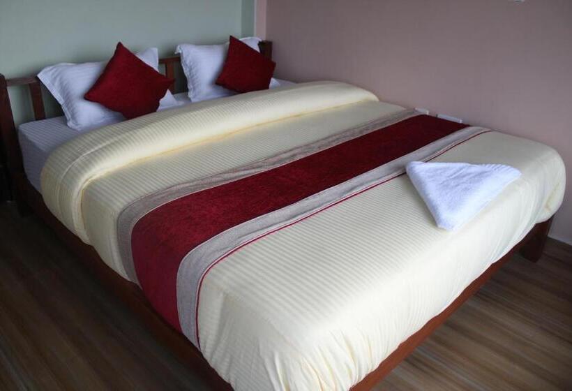 اتاق لوکس, Garangja