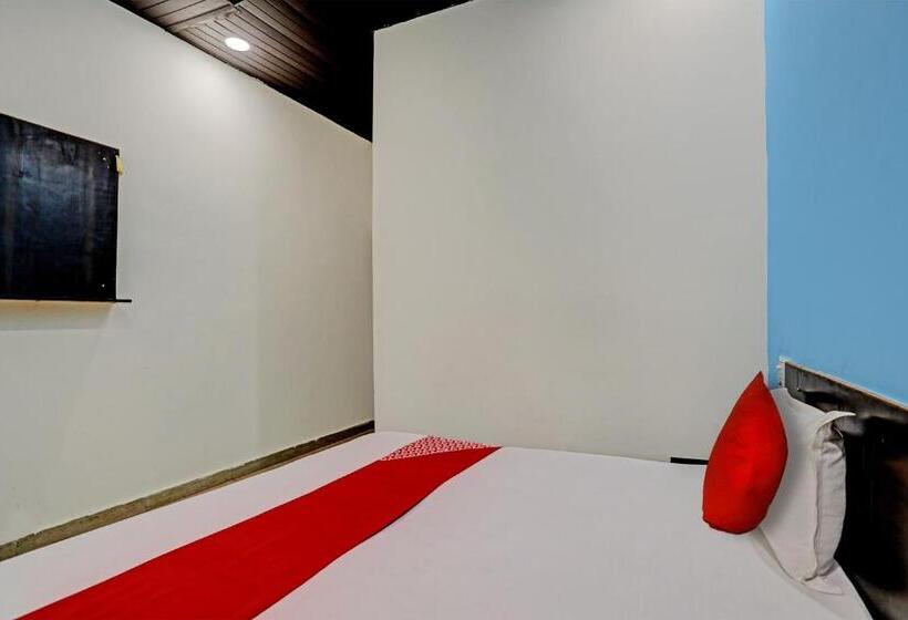 トリプルクラシックルーム, Flagship Hotel Mayur