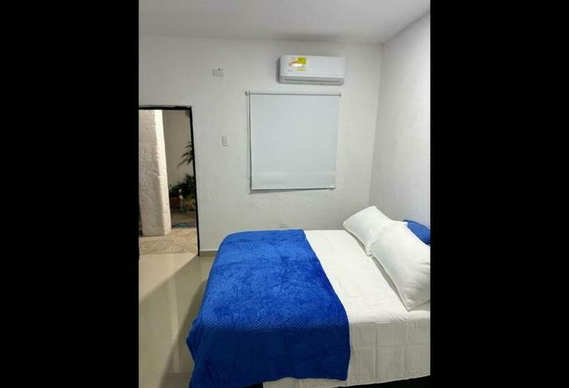 اتاق استاندارد سه نفره, Room In Lodge Tr A4d Hostel Room Near Castillo San Felipe With Pool And Wifi