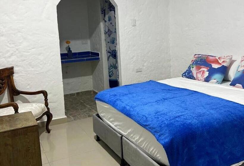 اتاق استاندارد سه نفره, Room In Lodge Tr A4d Hostel Room Near Castillo San Felipe With Pool And Wifi