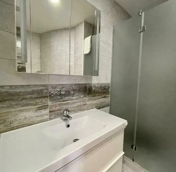 آپارتمان داخلی 2 خوابه, Aparthotel Gaja
