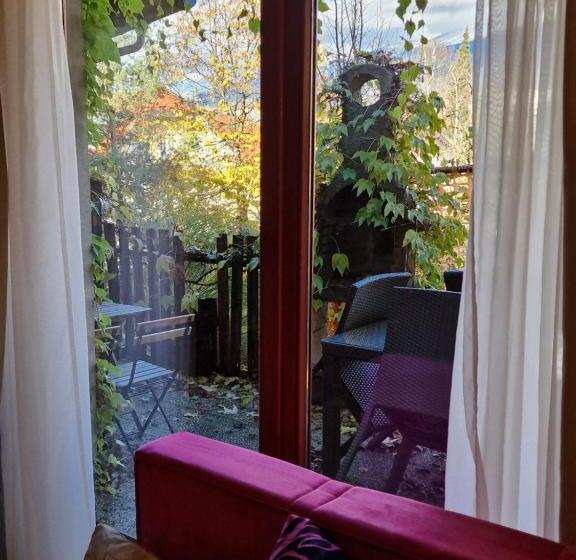 آپارتمان 1 خوابه اینتریور, Aparthotel Gaja