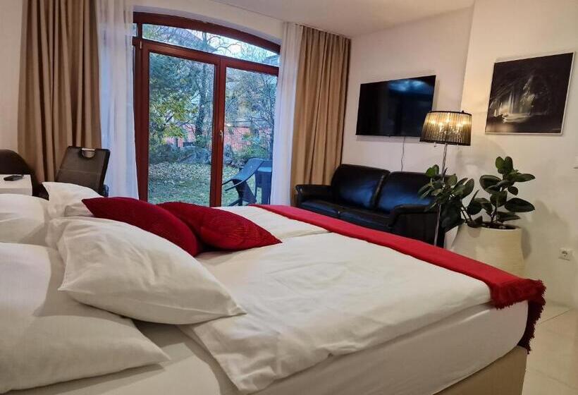 آپارتمان داخلی 2 خوابه, Aparthotel Gaja