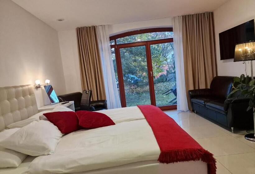 آپارتمان داخلی 2 خوابه, Aparthotel Gaja