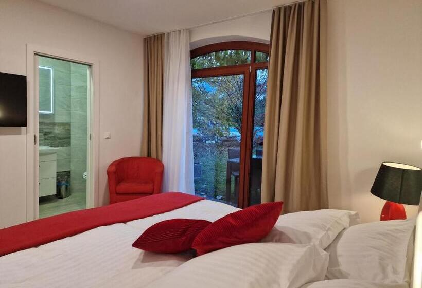 استودیوی استاندارد اینتریور, Aparthotel Gaja