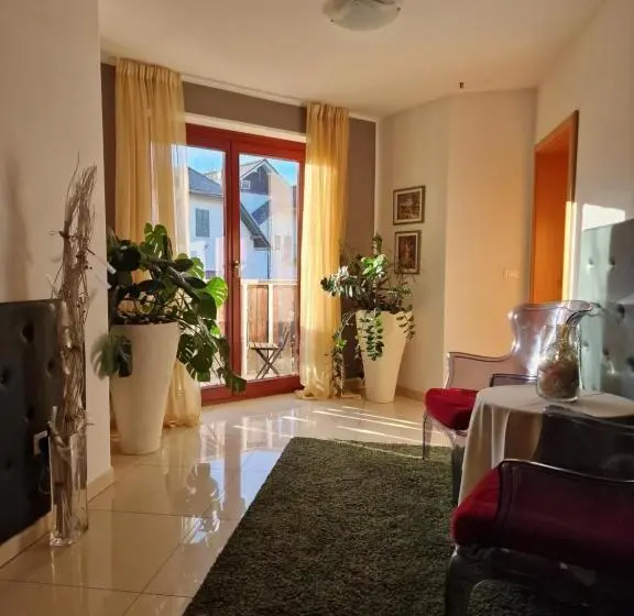 آپارتمان 1 خوابه با چشم‌انداز, Aparthotel Gaja