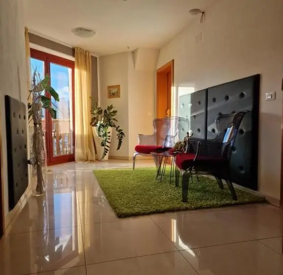 آپارتمان 1 خوابه با چشم‌انداز, Aparthotel Gaja