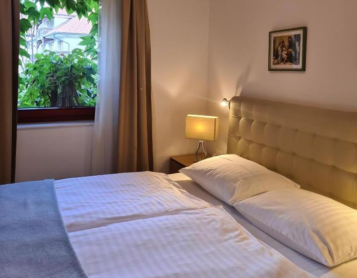 آپارتمان 1 خوابه اینتریور, Aparthotel Gaja