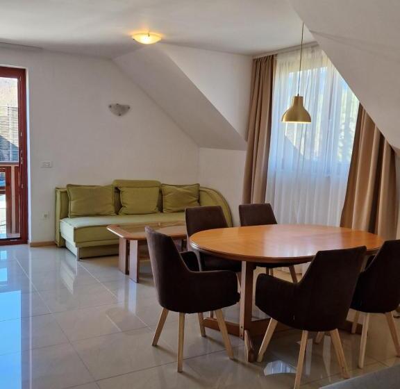 1 Bedroom Apartment Mountain View, Aparthotel Gaja