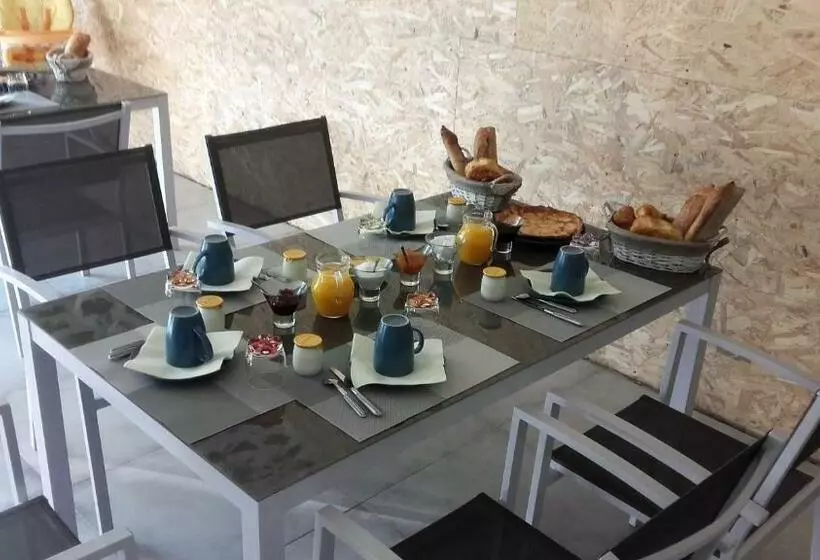 スタンダードルーム, Chambres D Hôtes Du Villaret