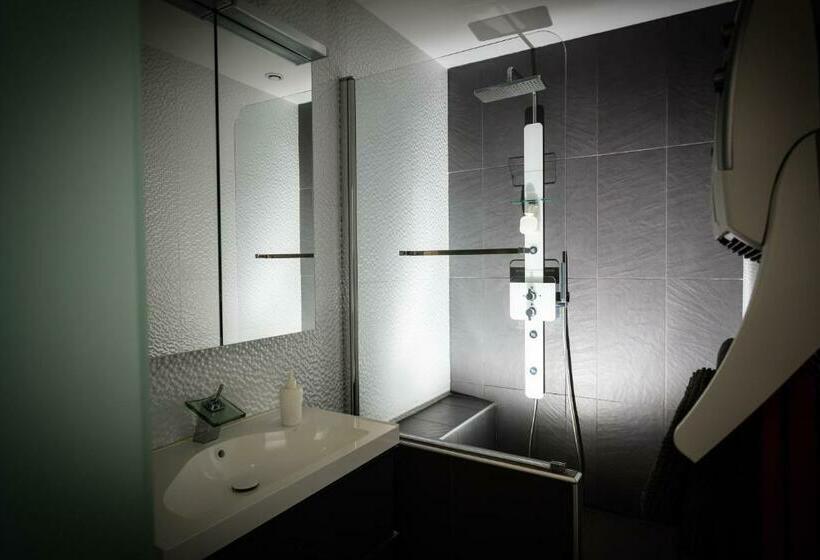 带大床的豪华间, Chambres D'hotes Deluxe Jacuzzi Mas De L'etoile