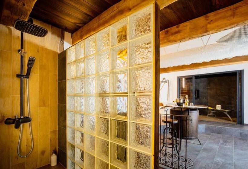 غرفة ديلوكس, Chambres D'hotes Deluxe Jacuzzi Mas De L'etoile