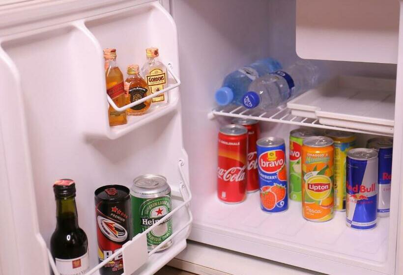 Standart Oda, Oda Hotel Tirana