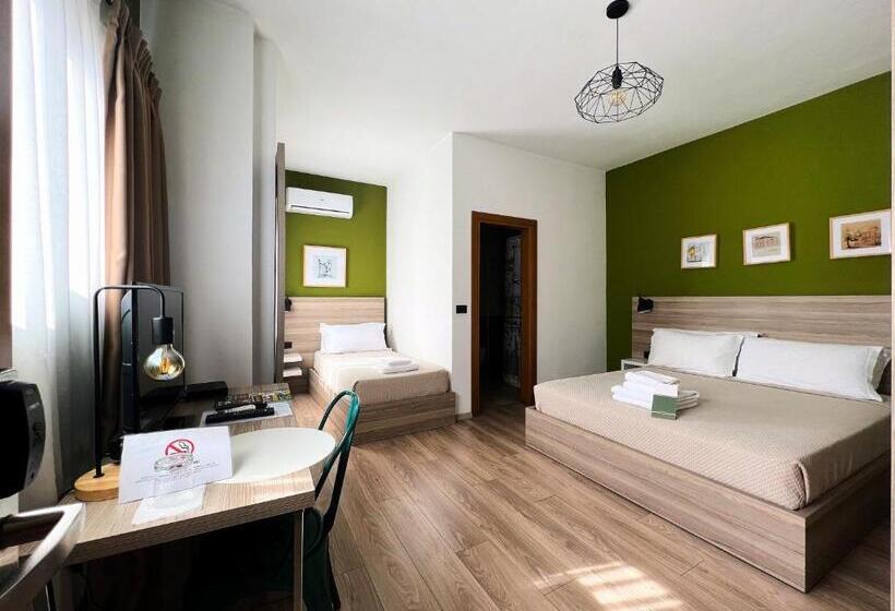 Üç Kişilik Standart Oda, Oda Hotel Tirana
